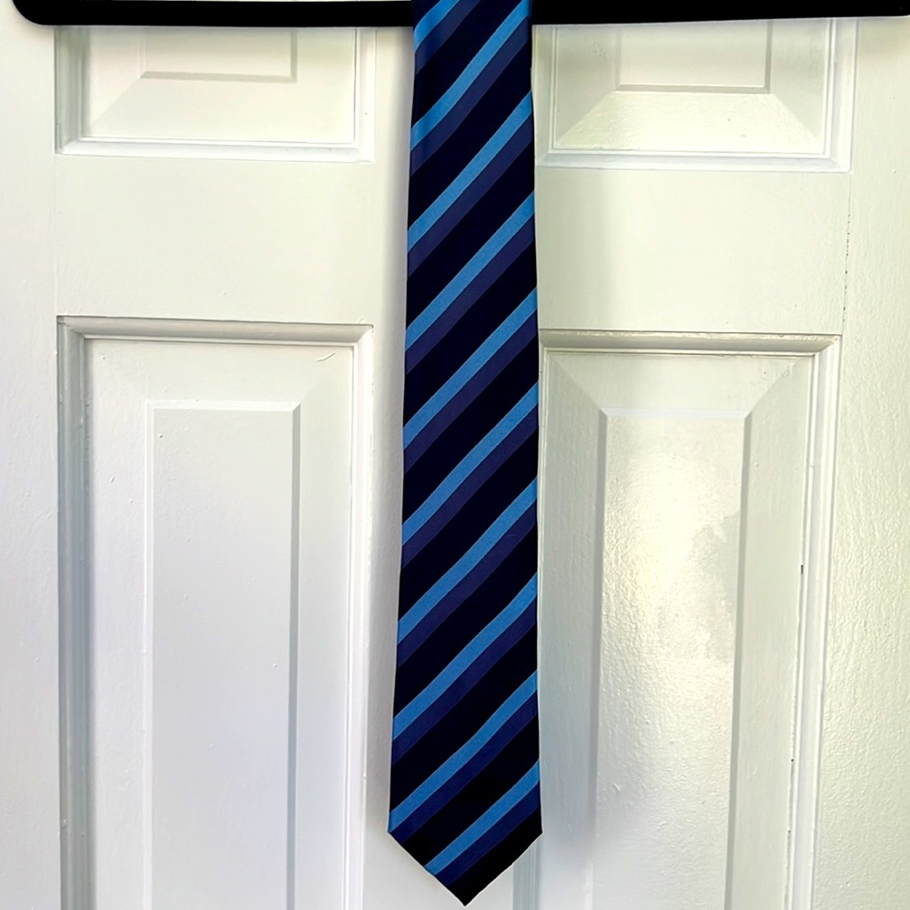 Tie for sale (never worn)